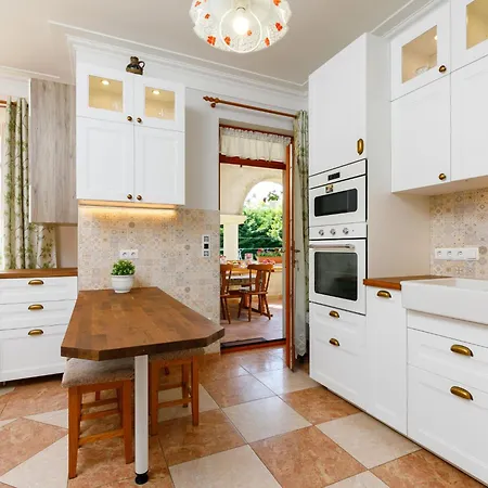 Elisabeta 01 By Interhome Apartment *